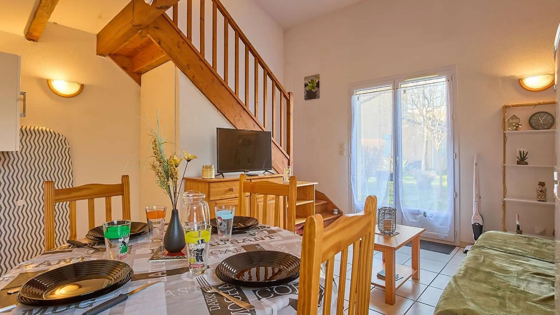 Charmant T2 avec Jardin à Barbotan - FR-1-841-25 Cazaubon