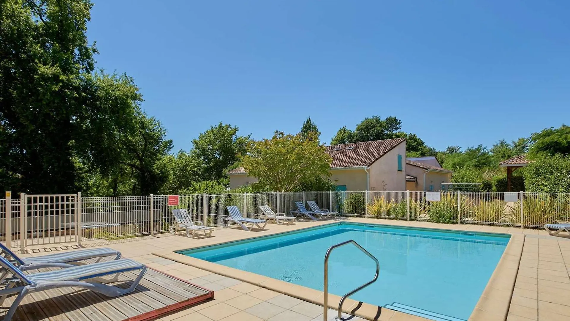 Apartment Charmant T2 avec Jardin à Barbotan - FR-1-841-25 Cazaubon